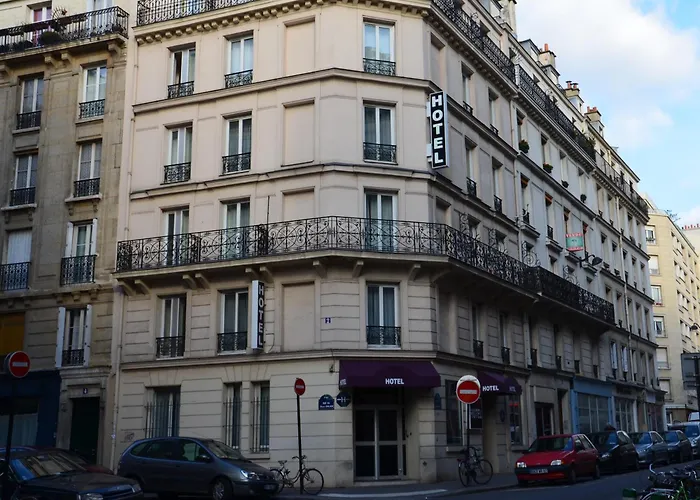 Hotel Du Chemin Vert Parigi